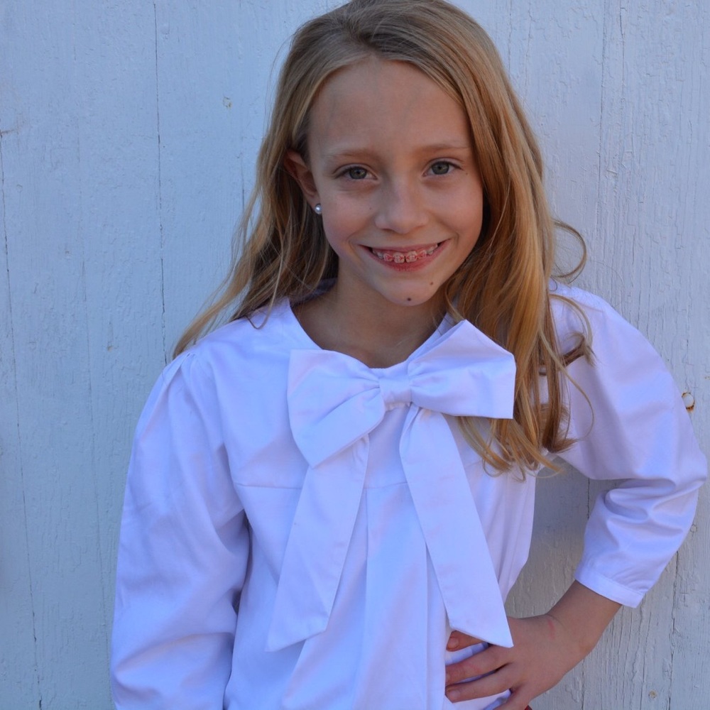 NEW!. Girls white sateen bow top